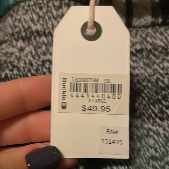 Men’s button Up - Picture 4 of 4